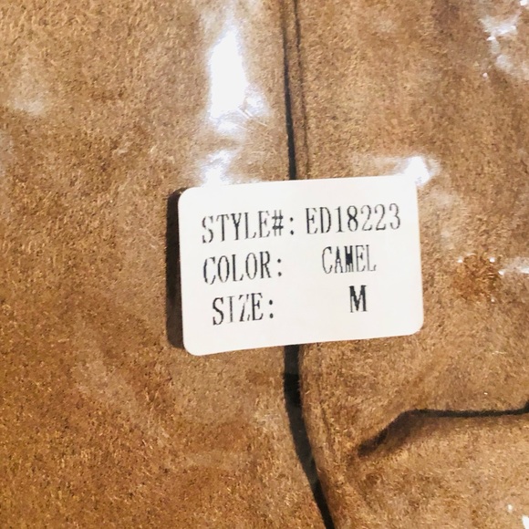 Easel Faux Suede Sharkbite Hem Long Sleeve Dress In Camel. NWT! Sz M - Picture 10 of 10